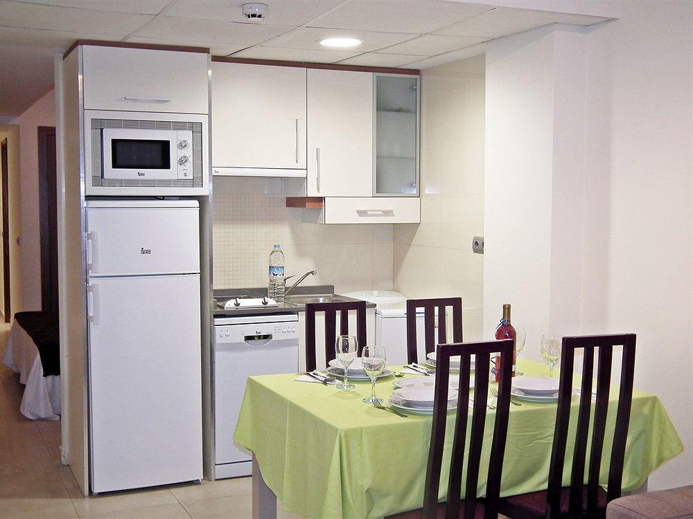 Apartahotel Marina Rey Vera Zewnętrze zdjęcie