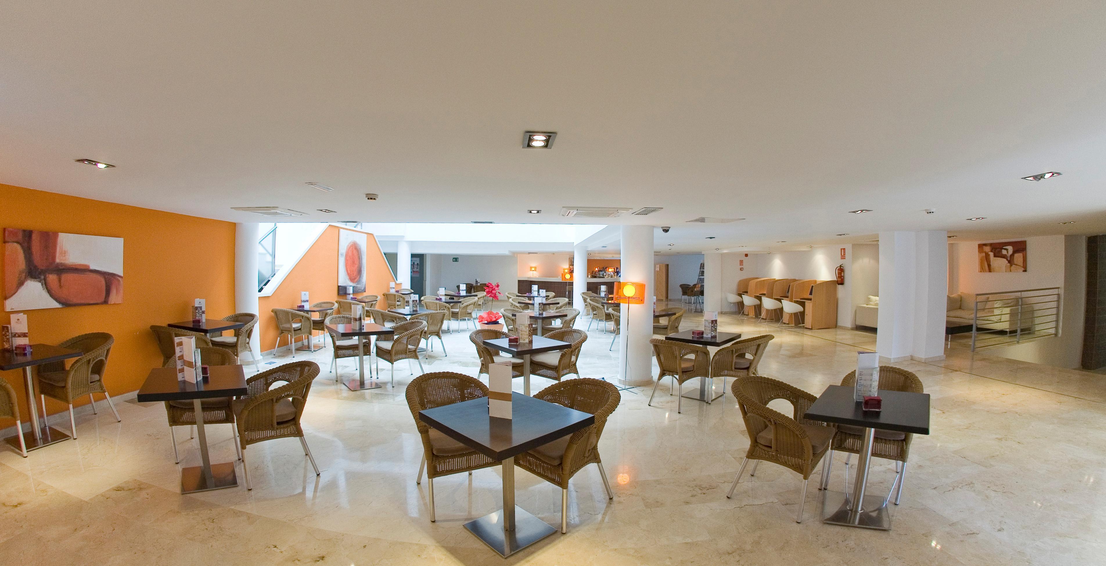 Apartahotel Marina Rey Vera Zewnętrze zdjęcie